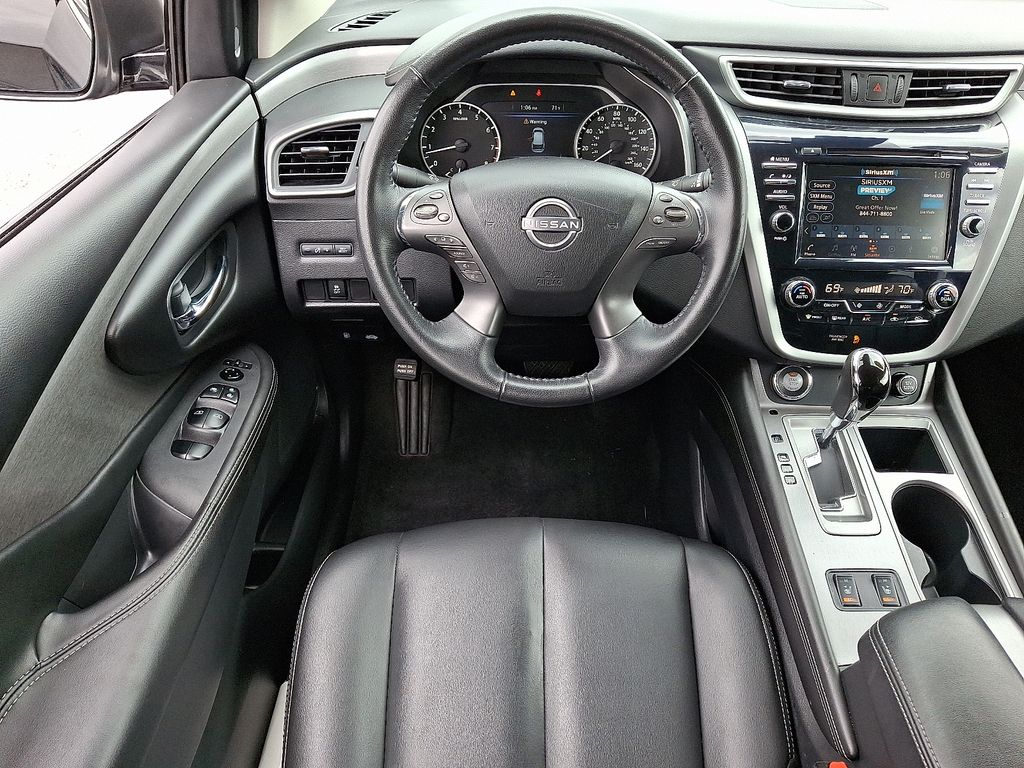 2023 Nissan Murano SV photo 11