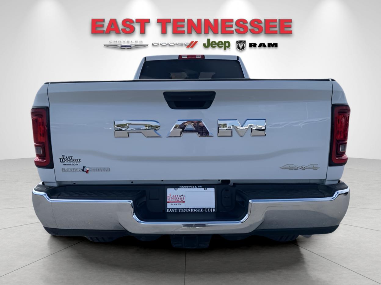 2025 Ram 3500 Big Horn photo 4