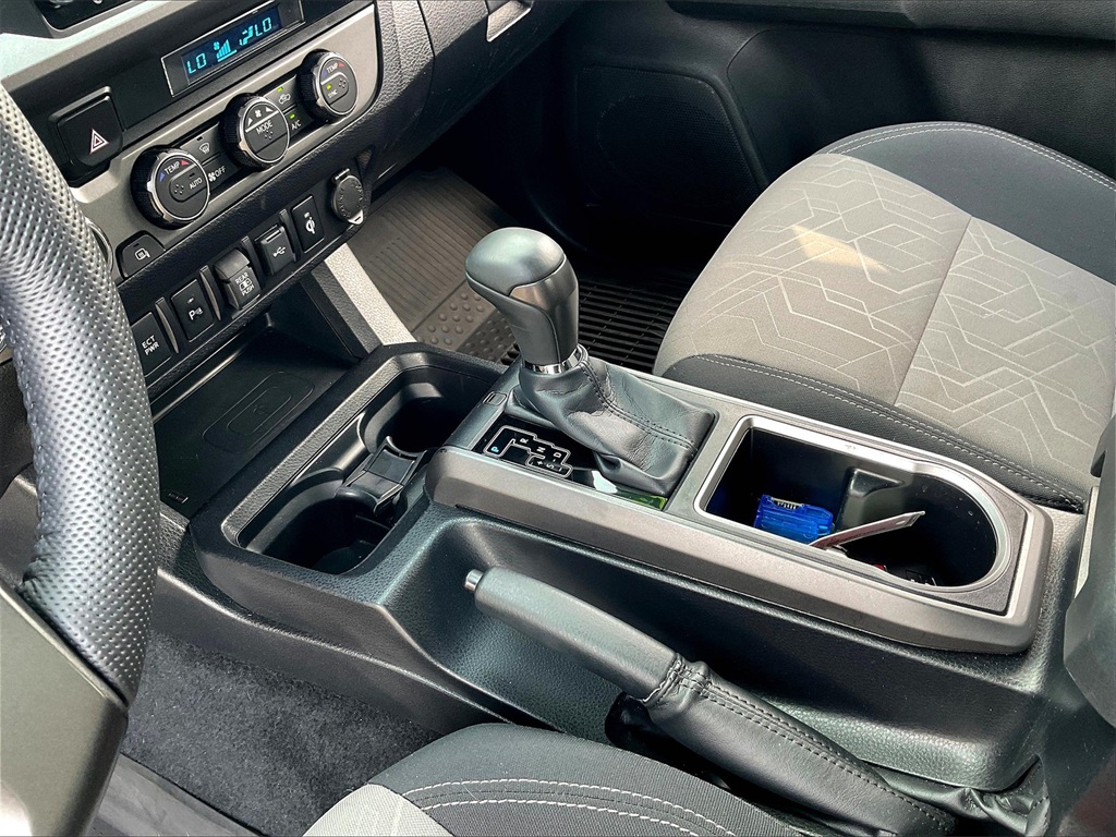 2023 Toyota Tacoma TRD Sport Double Cab 4x4 photo 19
