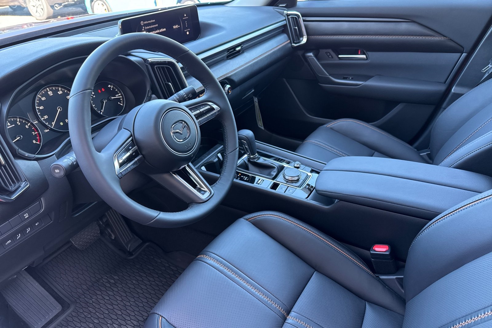2025 Mazda CX-50 2.5 Premium Plus photo 10