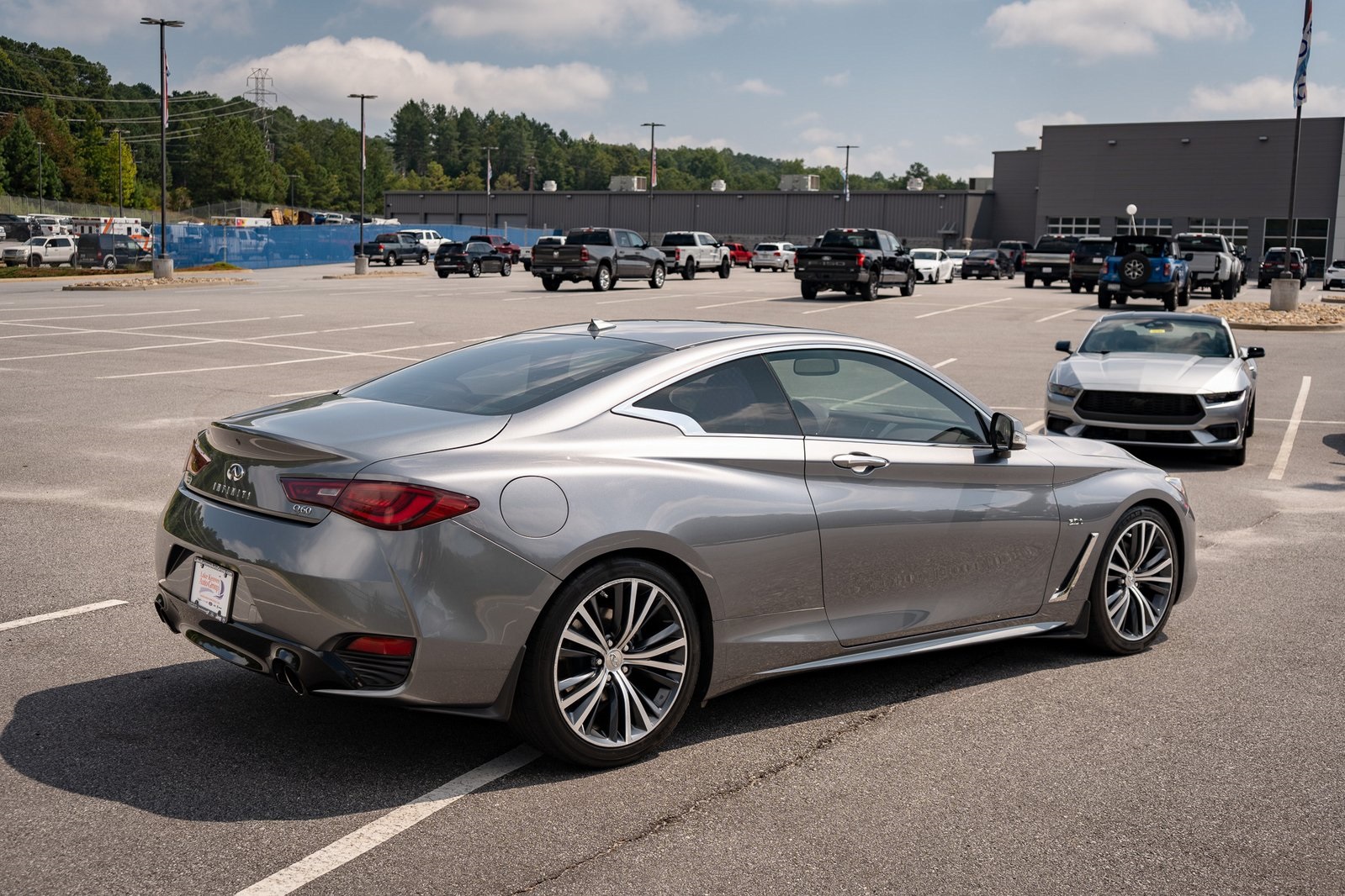 2018 Infiniti Q60 3.0t Luxe photo 9
