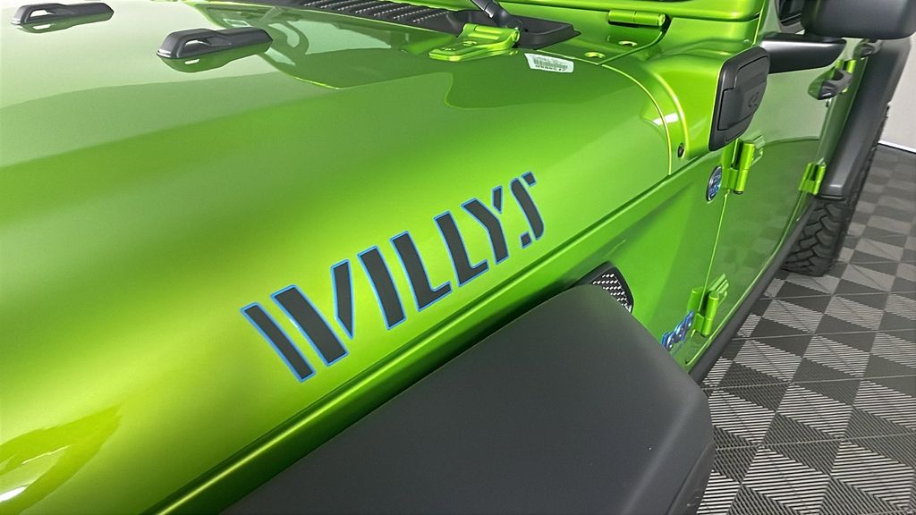 2025 Jeep Wrangler Willys 4xe photo 10