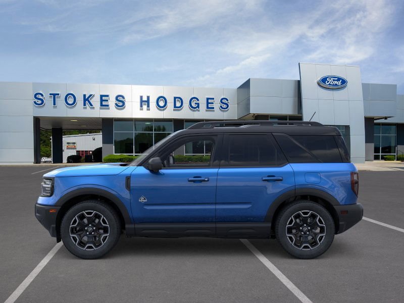 2025 Ford Bronco Sport Outer Banks photo 2