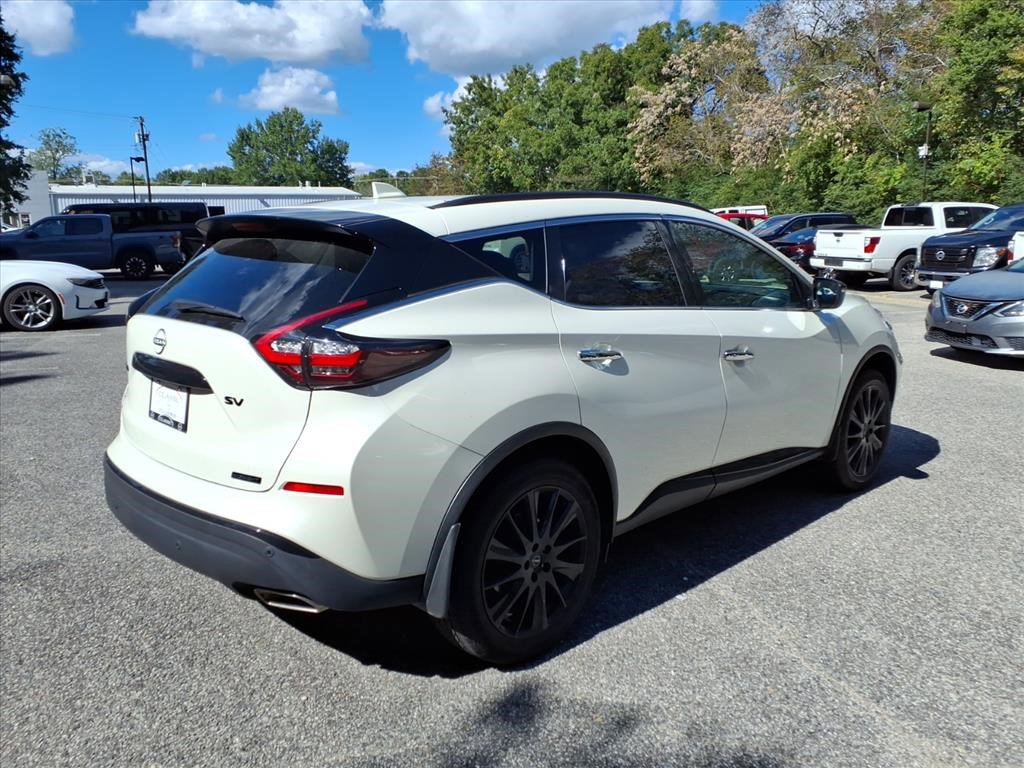 2023 Nissan Murano SV photo 2