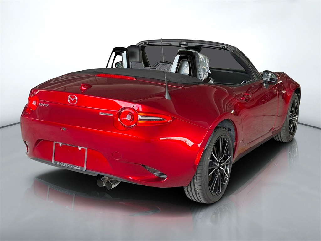 2025 Mazda MX-5 Miata Miata Grand Touring photo 3