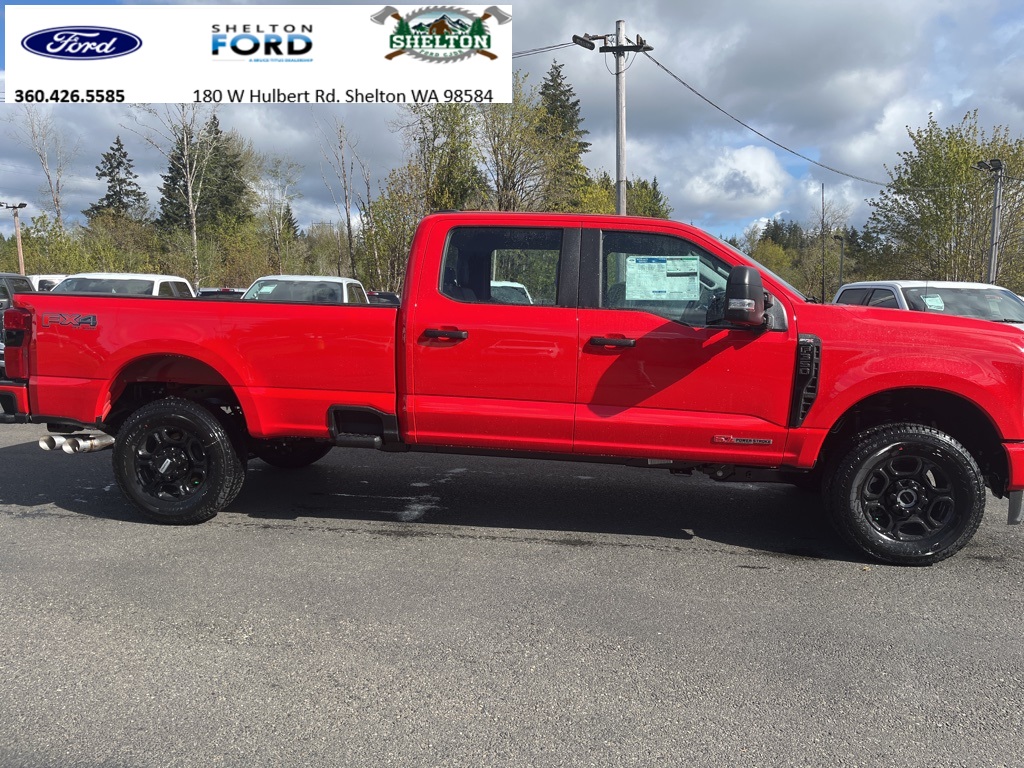 2025 Ford F-350 XL photo 4