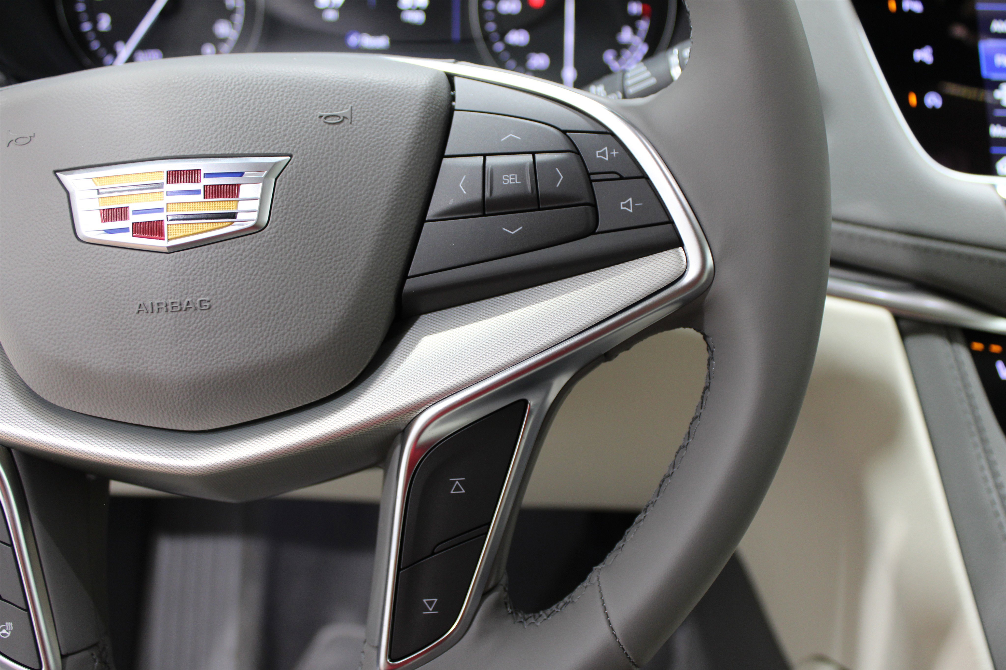 2025 Cadillac XT5 Premium Luxury photo 10