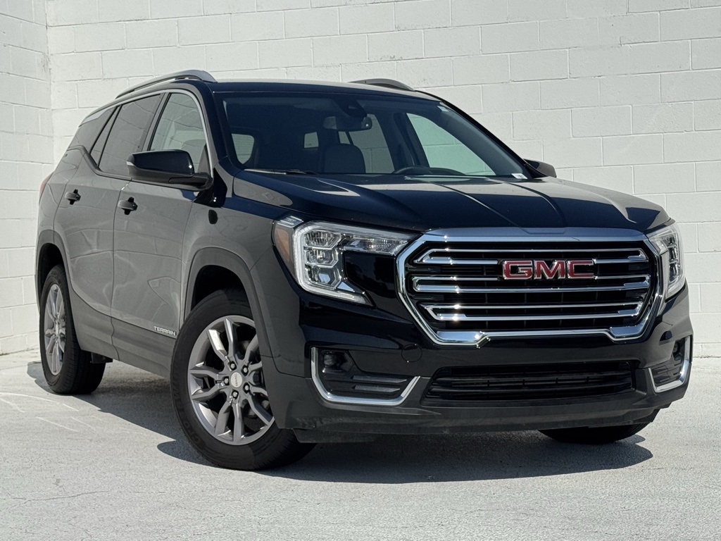 2024 Gmc Terrain SLT photo 2