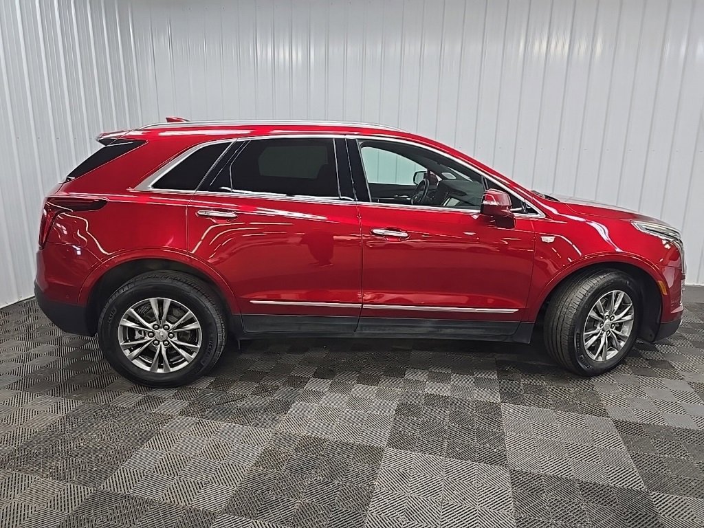 2023 Cadillac XT5 Premium Luxury photo 2