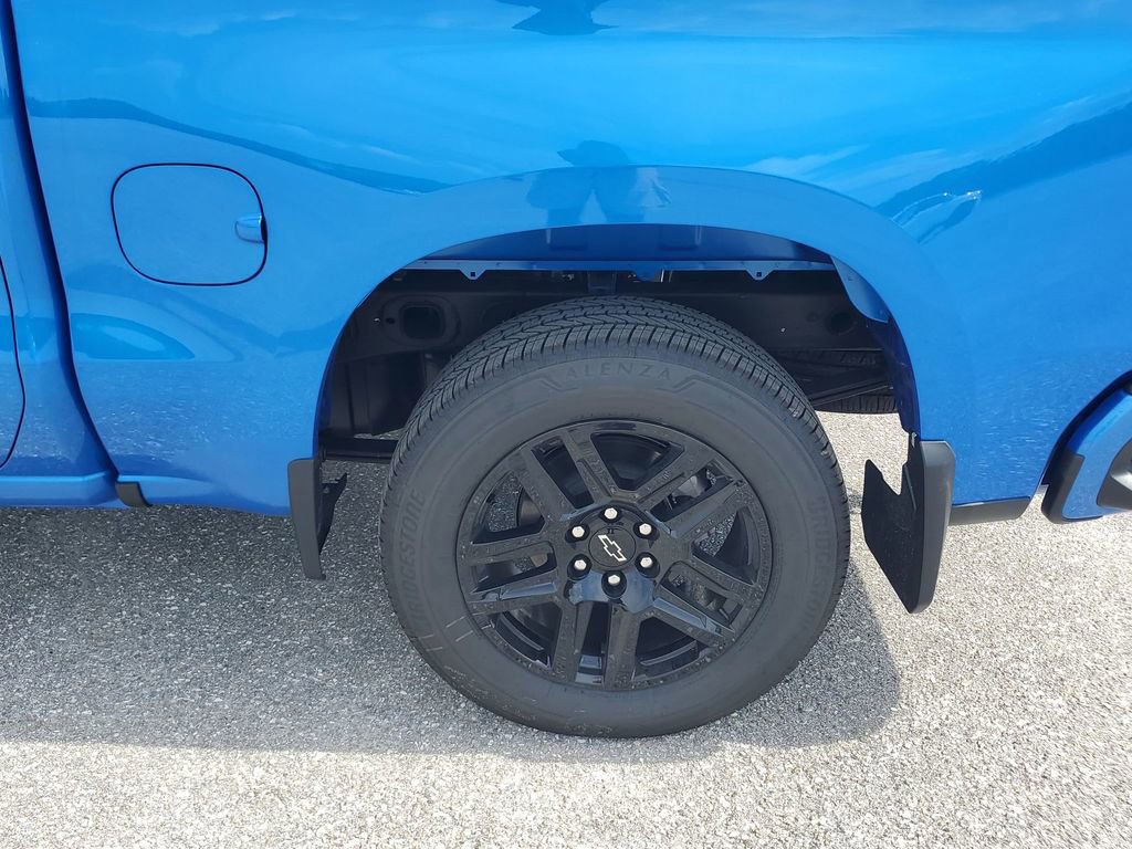 2025 Chevrolet Silverado 1500 Custom photo 16