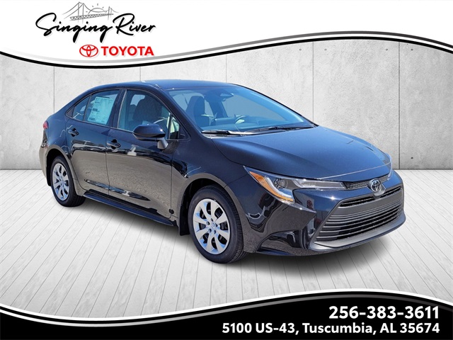 2025 Toyota Corolla LE's photo