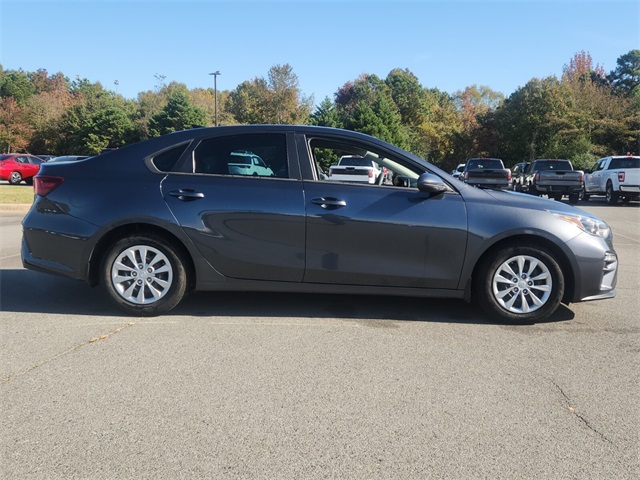 Used 2021 Kia Forte FE with VIN 3KPF24AD5ME304130 for sale in Little Rock, AR
