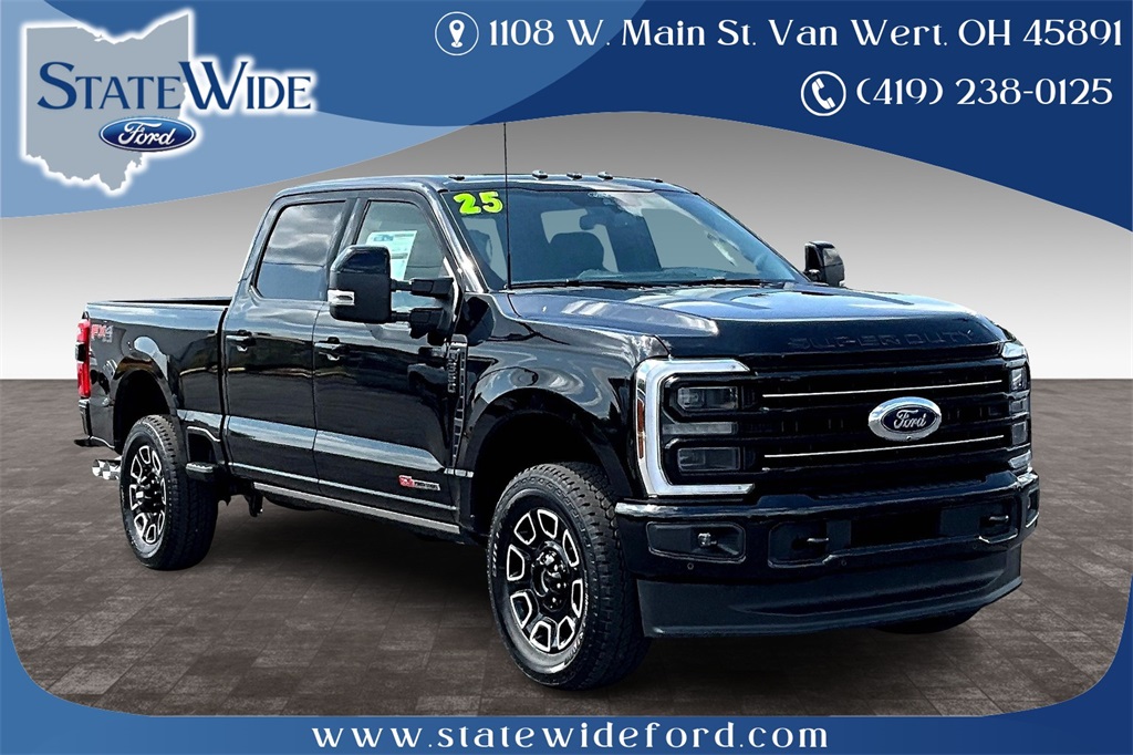 2025 Ford F-350 Super Duty Platinum's photo