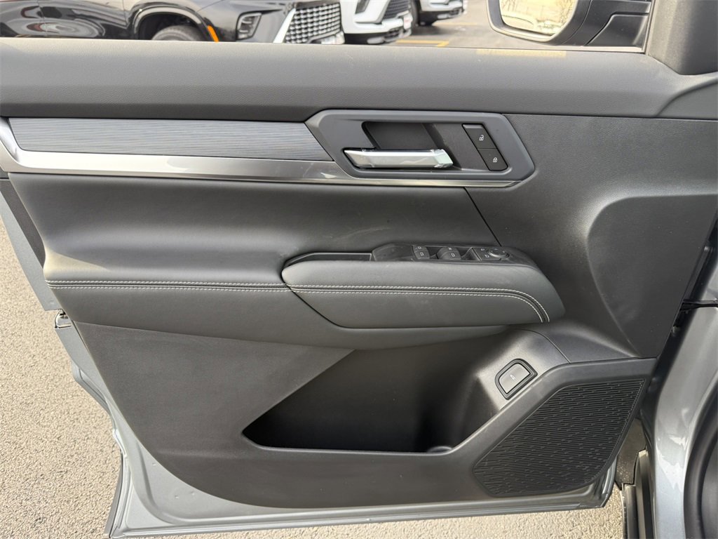 2026 GMC TERRAIN - Image 13