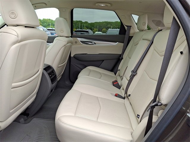 2019 Cadillac XT5 Luxury photo 18