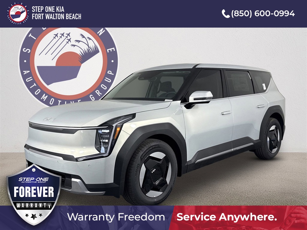 2026 Kia EV9 Light L/R's photo