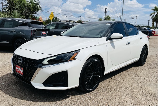 2025 Nissan Altima SV Special Edition photo 8