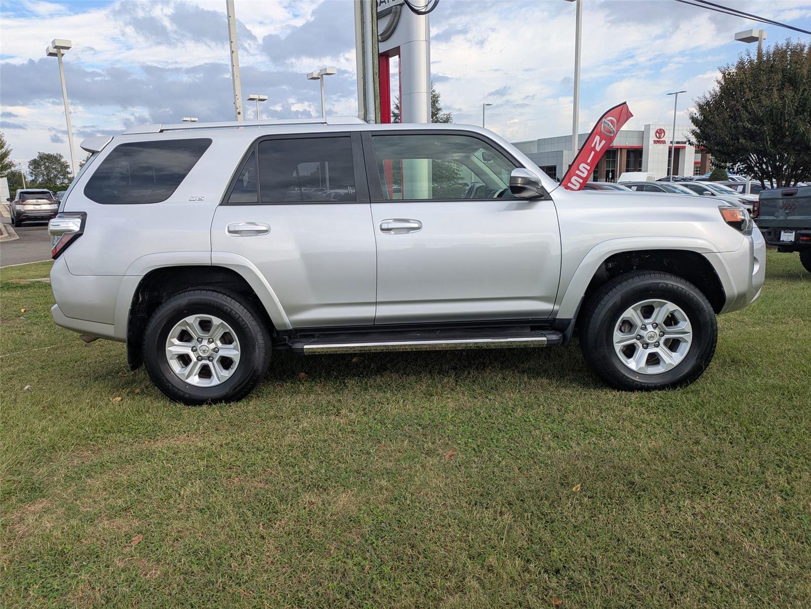 2018 Toyota 4Runner Limited SR5 Premium photo 4