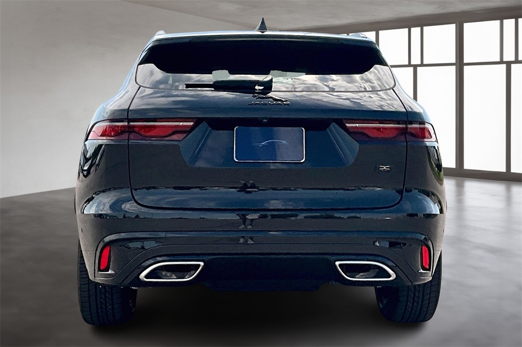 2026 Jaguar F-PACE P400 R-Dynamic S photo 3