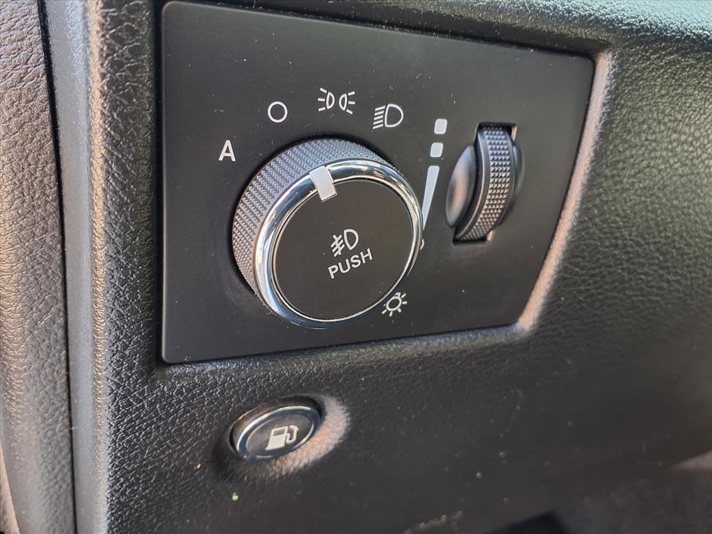 2021 Jeep Grand Cherokee Laredo X photo 20