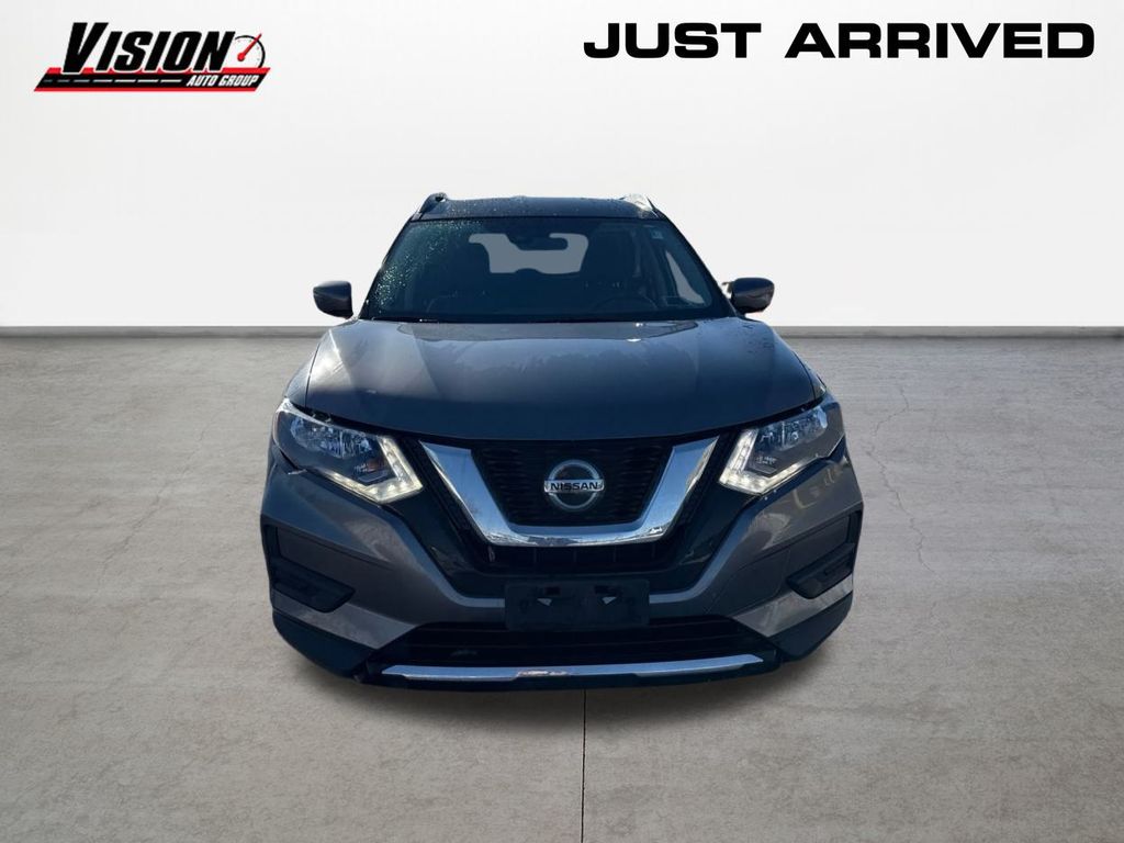 Used 2020 Nissan Rogue SV with VIN JN8AT2MV1LW116567 for sale in Canandaigua, NY