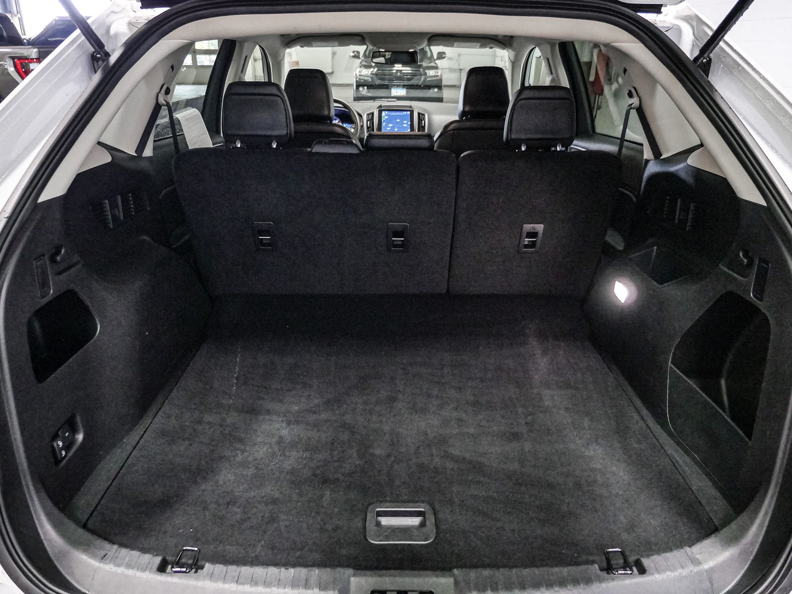 2024 Ford Edge SEL photo 16