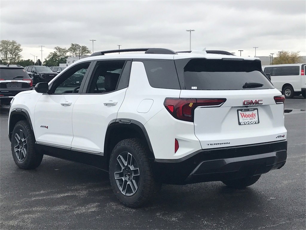 2026 Gmc Terrain AT4 photo 3