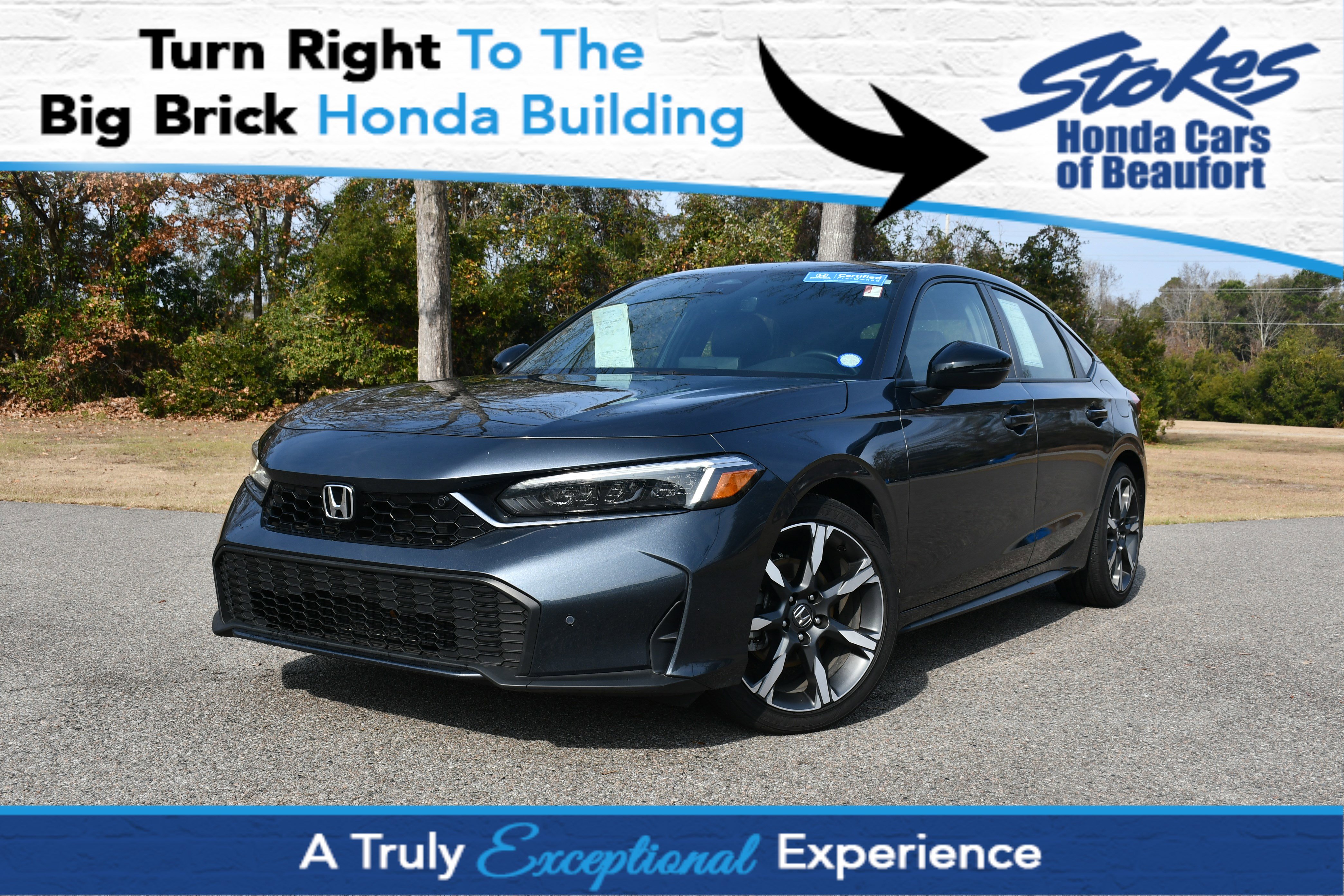 2025 Honda Civic Hatchback Sport Touring's photo