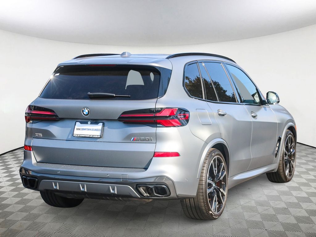 2025 Bmw X5 M60i photo 4