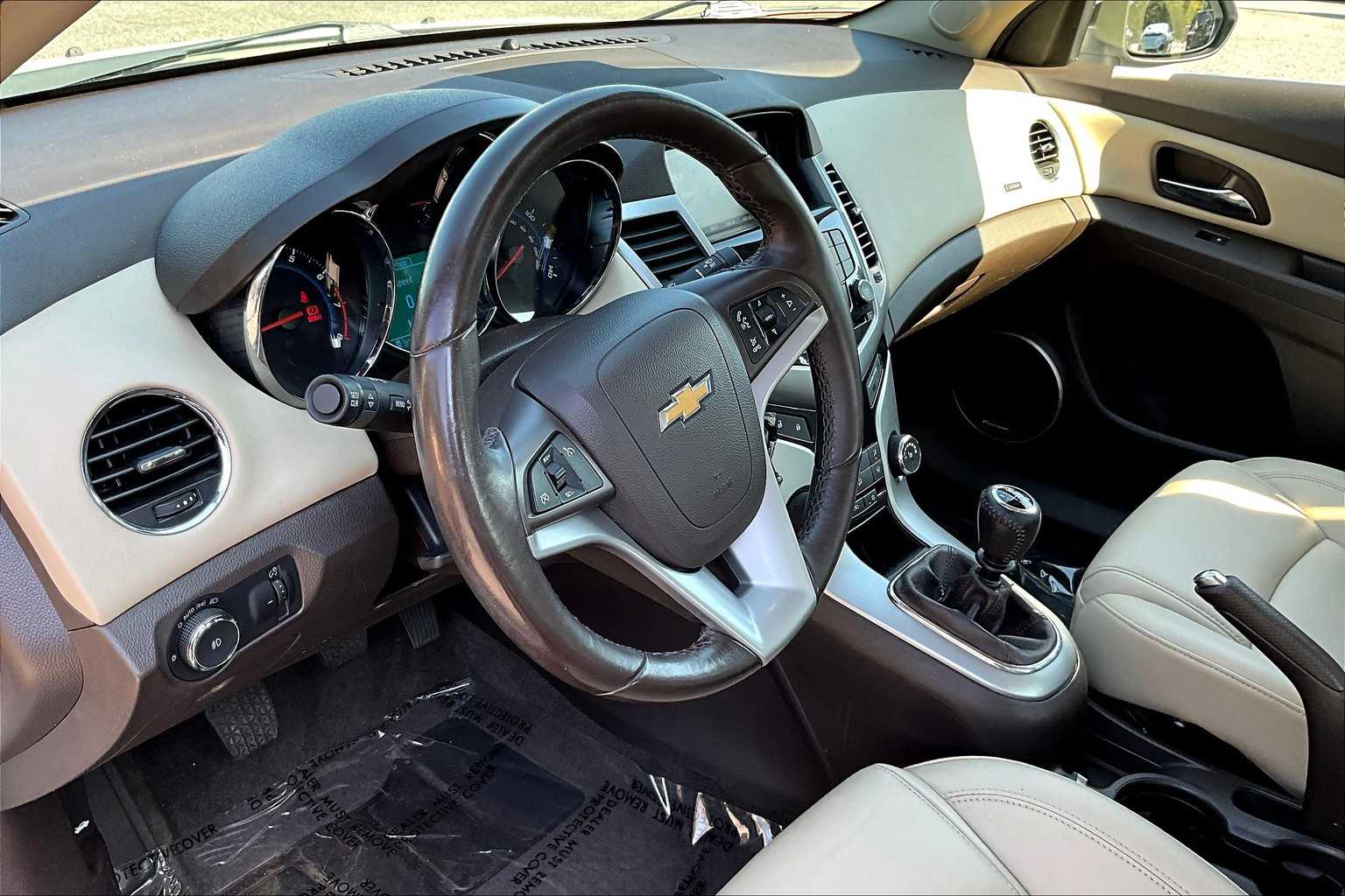2014 Chevrolet Cruze photo 15