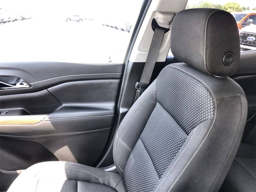 2023 Gmc Acadia SLE photo 23