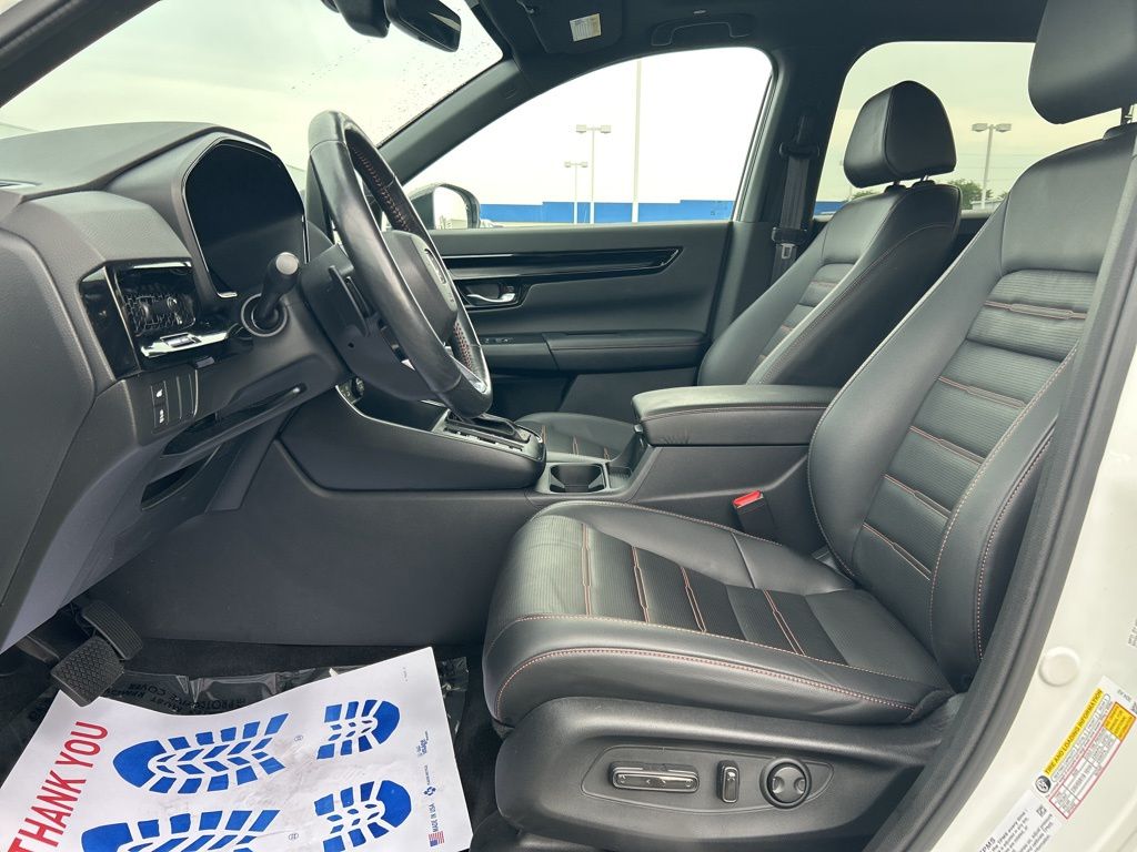 2024 Honda CR-V Hybrid Sport Touring photo 11
