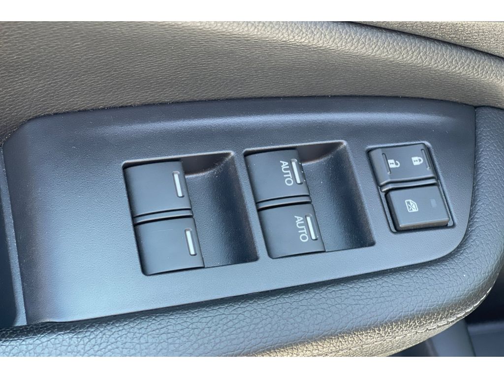 2019 Honda Ridgeline RTL-T photo 12