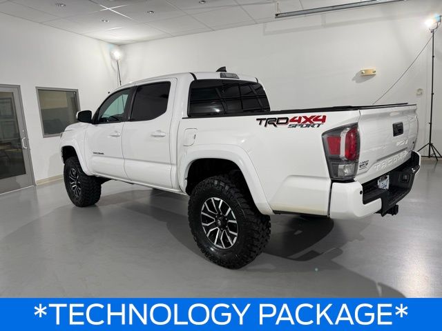 2020 Toyota Tacoma TRD Sport 4x4 Double Cab photo 2