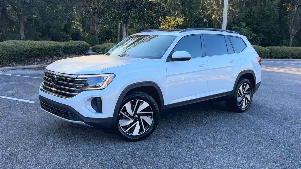 2026 Volkswagen Atlas SE Technology photo 4