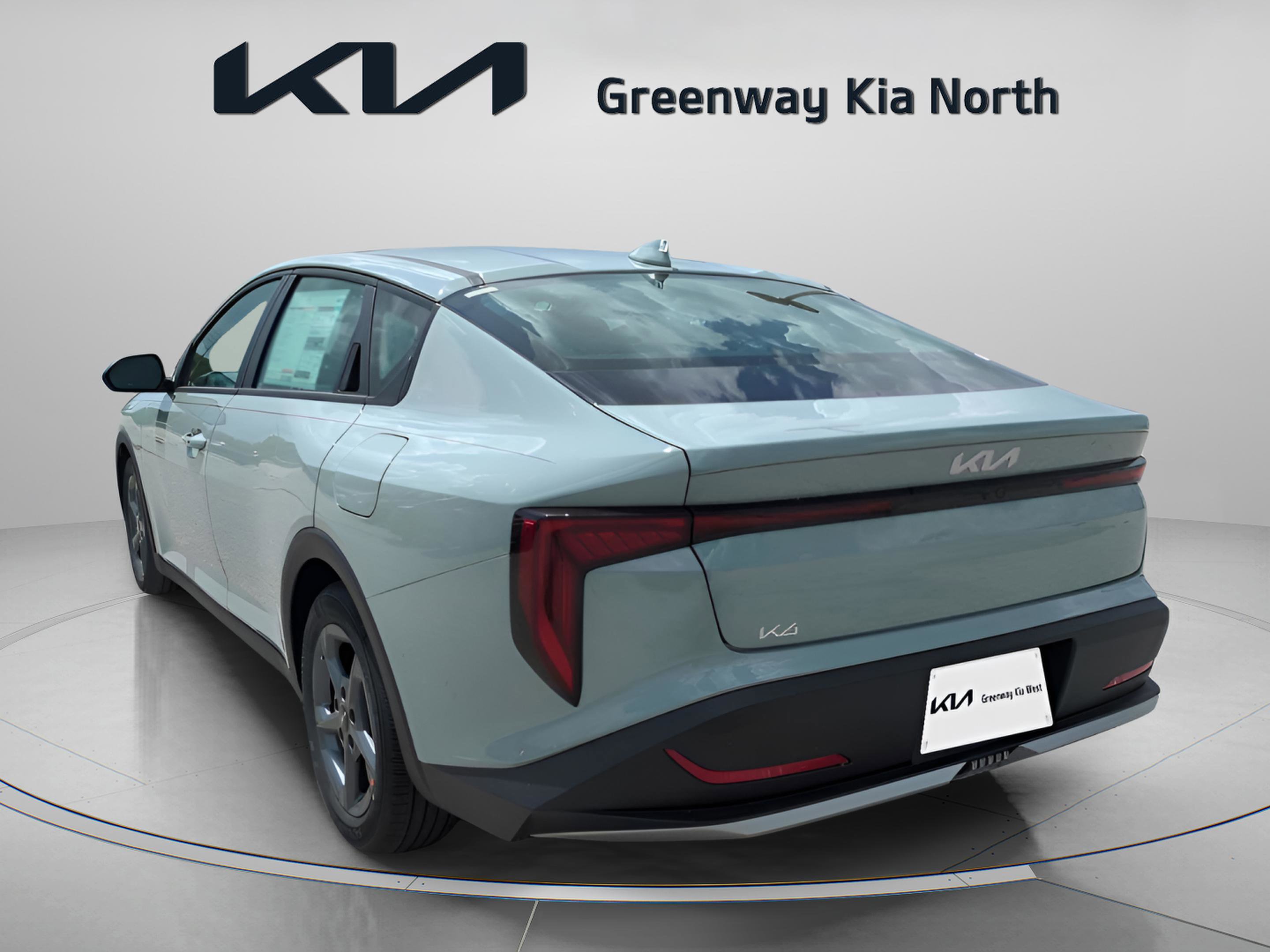 2025 Kia K4 LXS photo 6