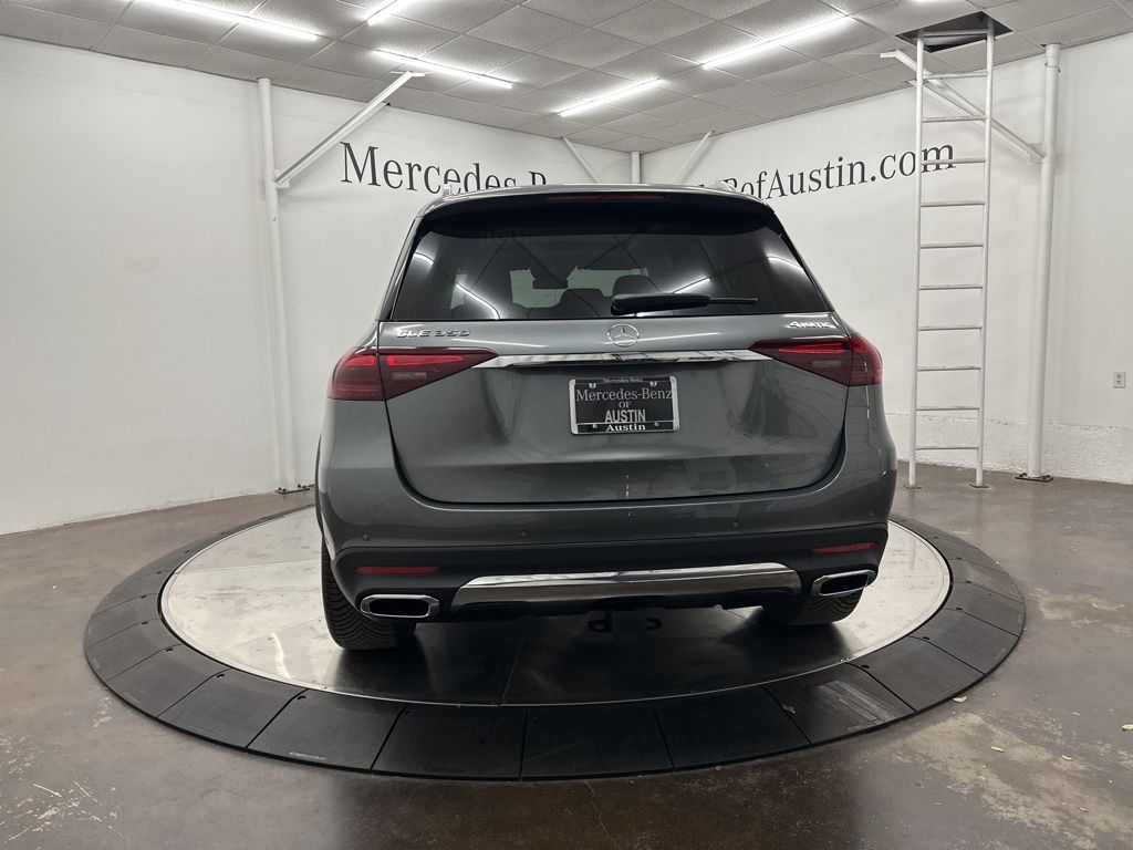 2025 Mercedes Benz GLE 350 4MATIC photo 2