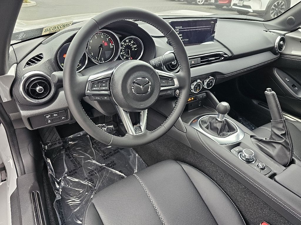 2025 Mazda MX-5 Miata Miata Grand Touring photo 19