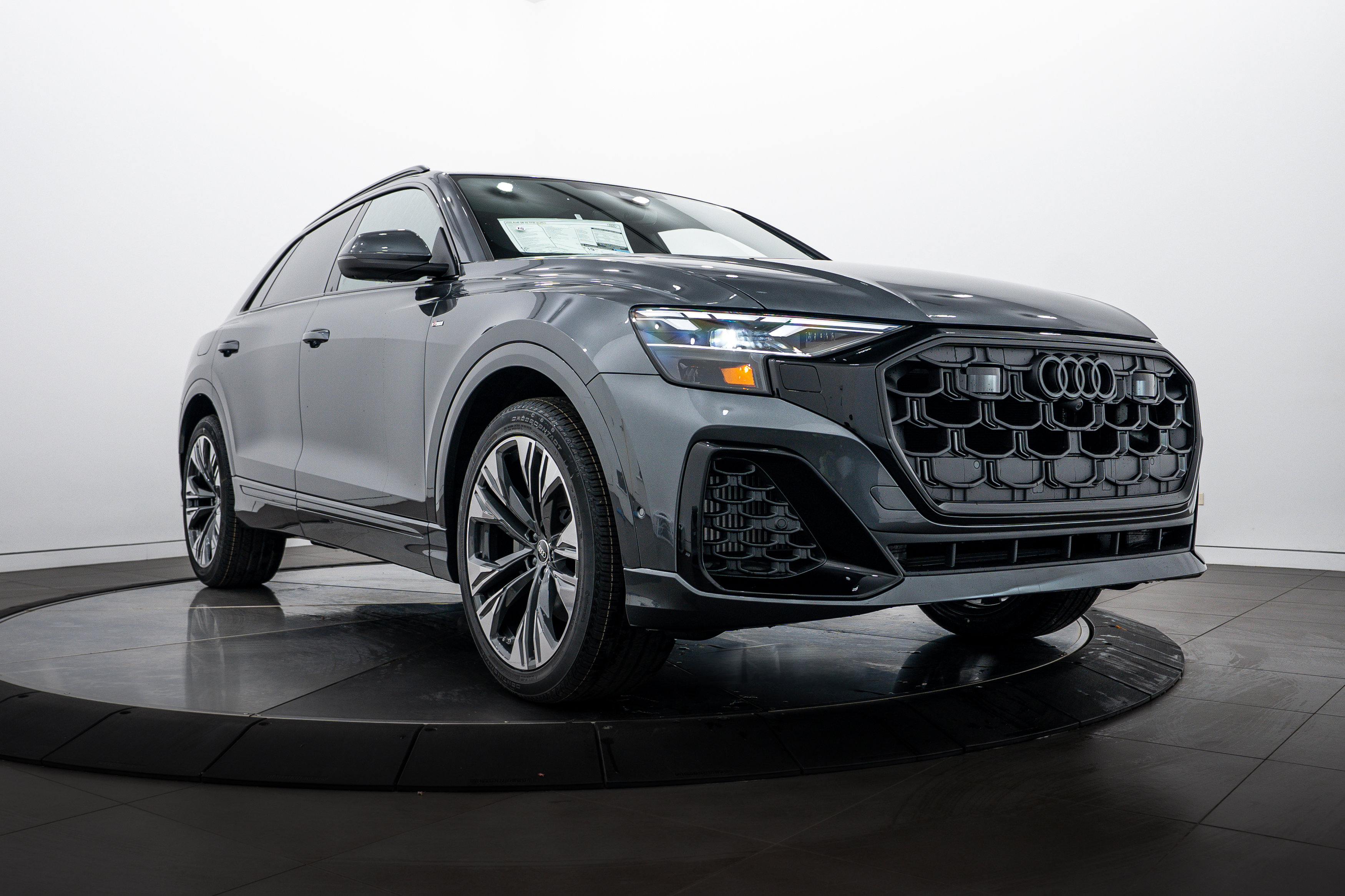 2026 Audi Q8 Premium Plus's photo