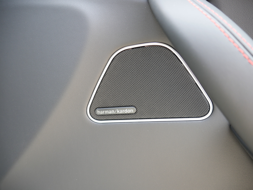 2024 Maserati Levante Modena photo 6