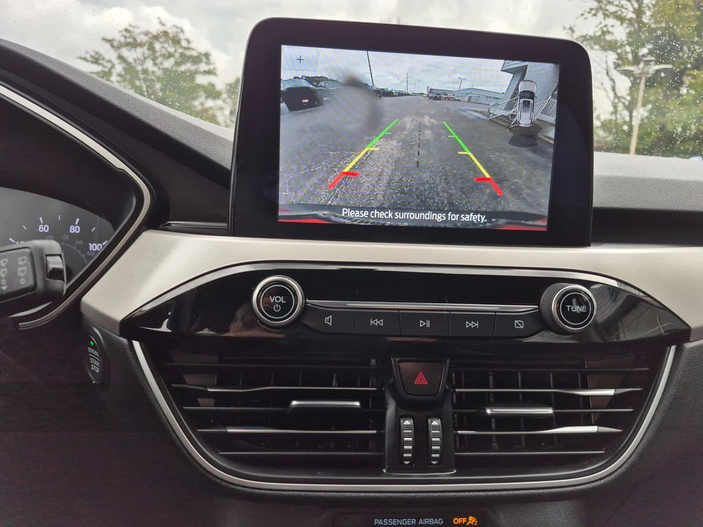 2020 Ford Escape SEL photo 15