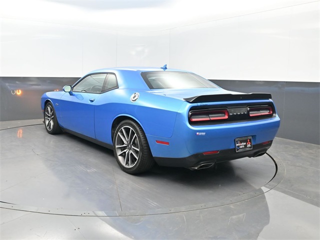 2023 Dodge Challenger R/T photo 3