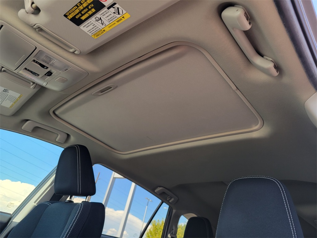 2018 Toyota RAV4 XLE photo 11