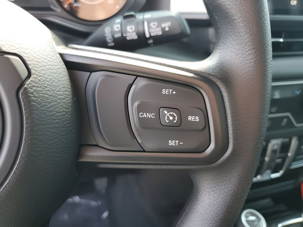 2025 Jeep Wrangler Sport photo 30