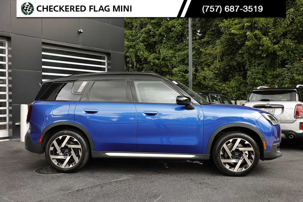 2025 Mini Cooper S ALL4 photo 4