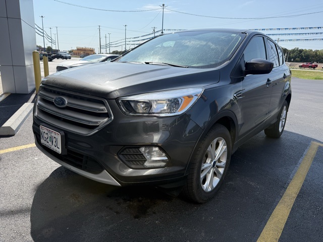 2019 Ford Escape SE photo 3