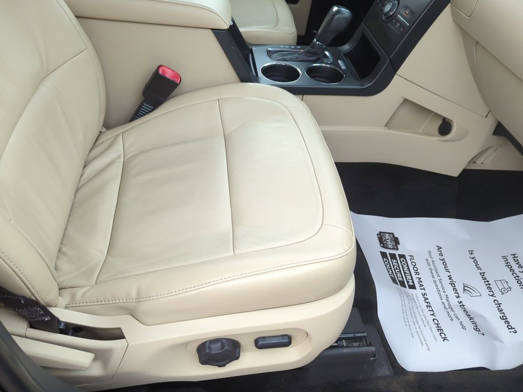 PreOwned 2013 Ford Flex SEL SUV in Spirit Lake 28098B Okoboji Motor Company