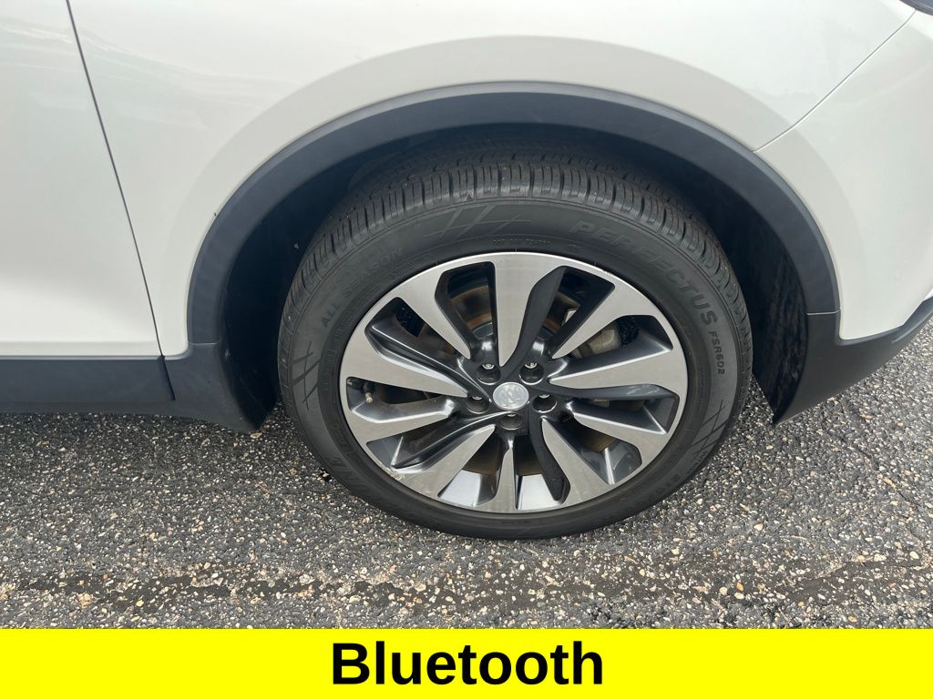 2021 Buick Encore Preferred photo 2