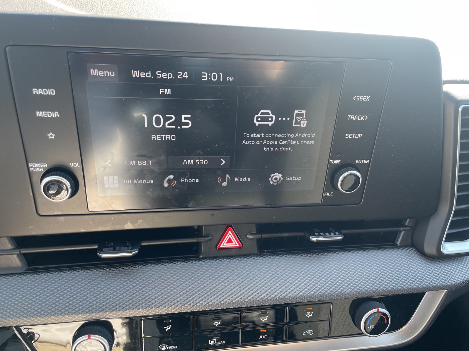 2025 Kia Sportage LX photo 9