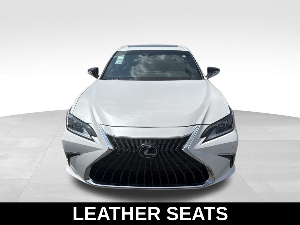 2022 Lexus ES 350 photo 9